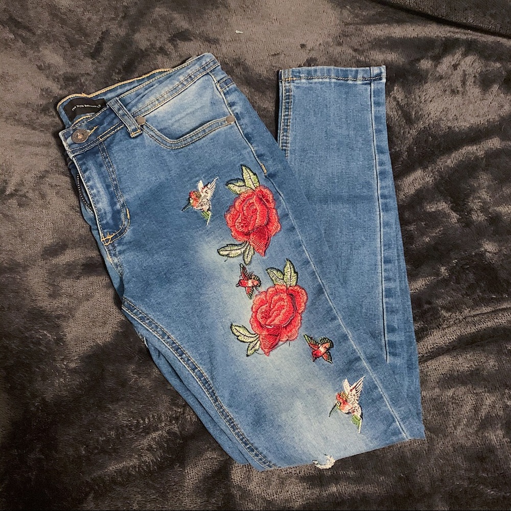 Rose Embroidered Jeans